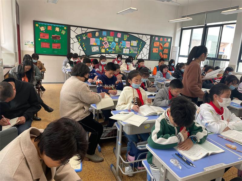 4月19日 (1).jpg 4月19日 (1).jpg